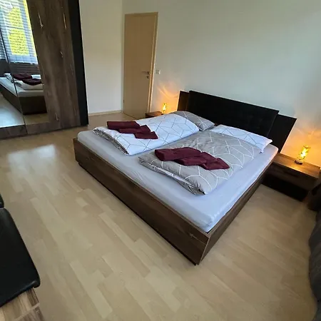 Ruhige Maisonettewohnung Auf Dem Kassberg Chemnitz Exterior photo